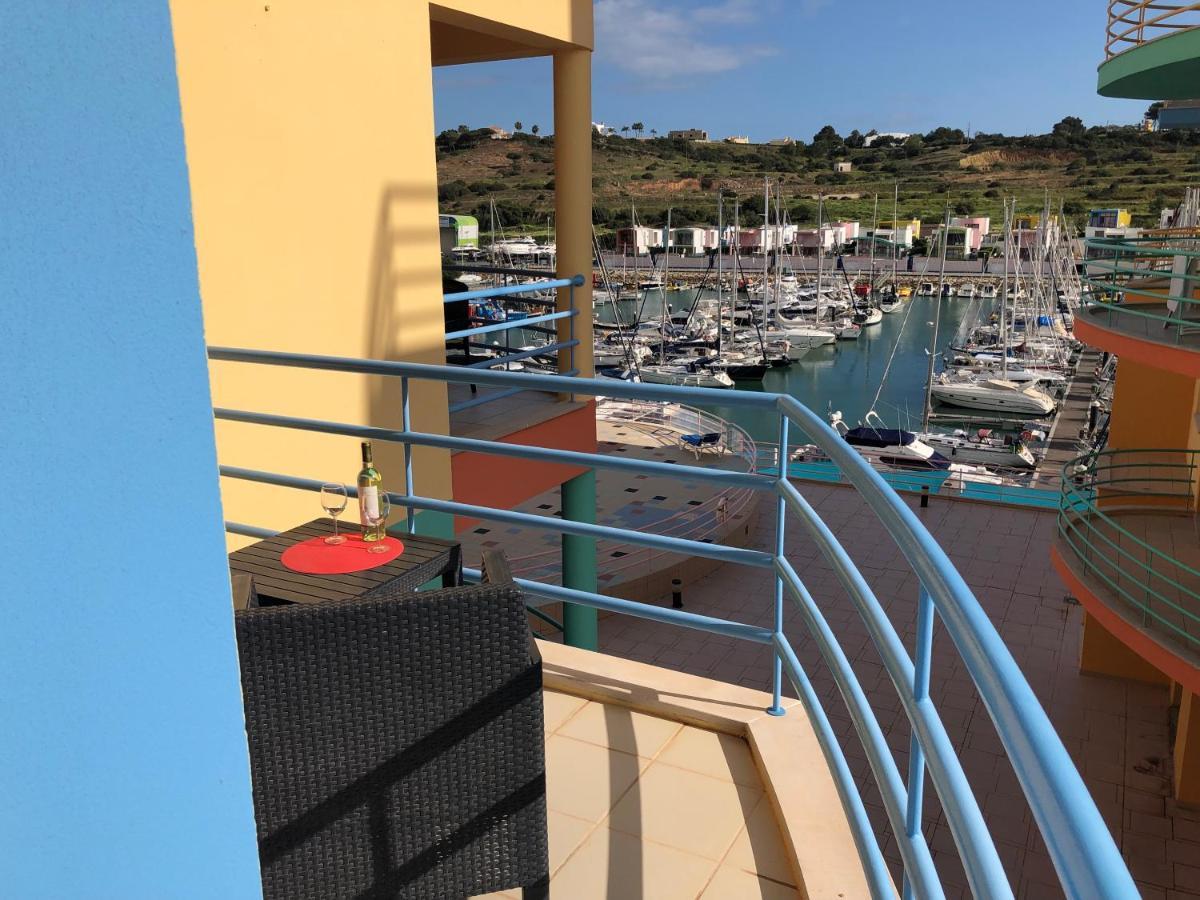 Marina View Apartment อัลบูเฟรา ภายนอก รูปภาพ